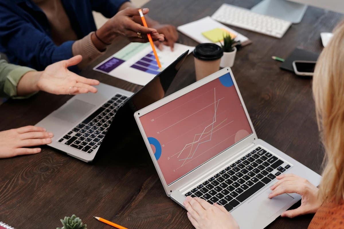 Reverse DNS and PTR Records: The Footprint Signal Most Networks Ignore